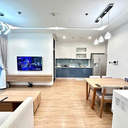 Luxury Apartment In Vinhomes Metropolis Hanoi Exterior photo