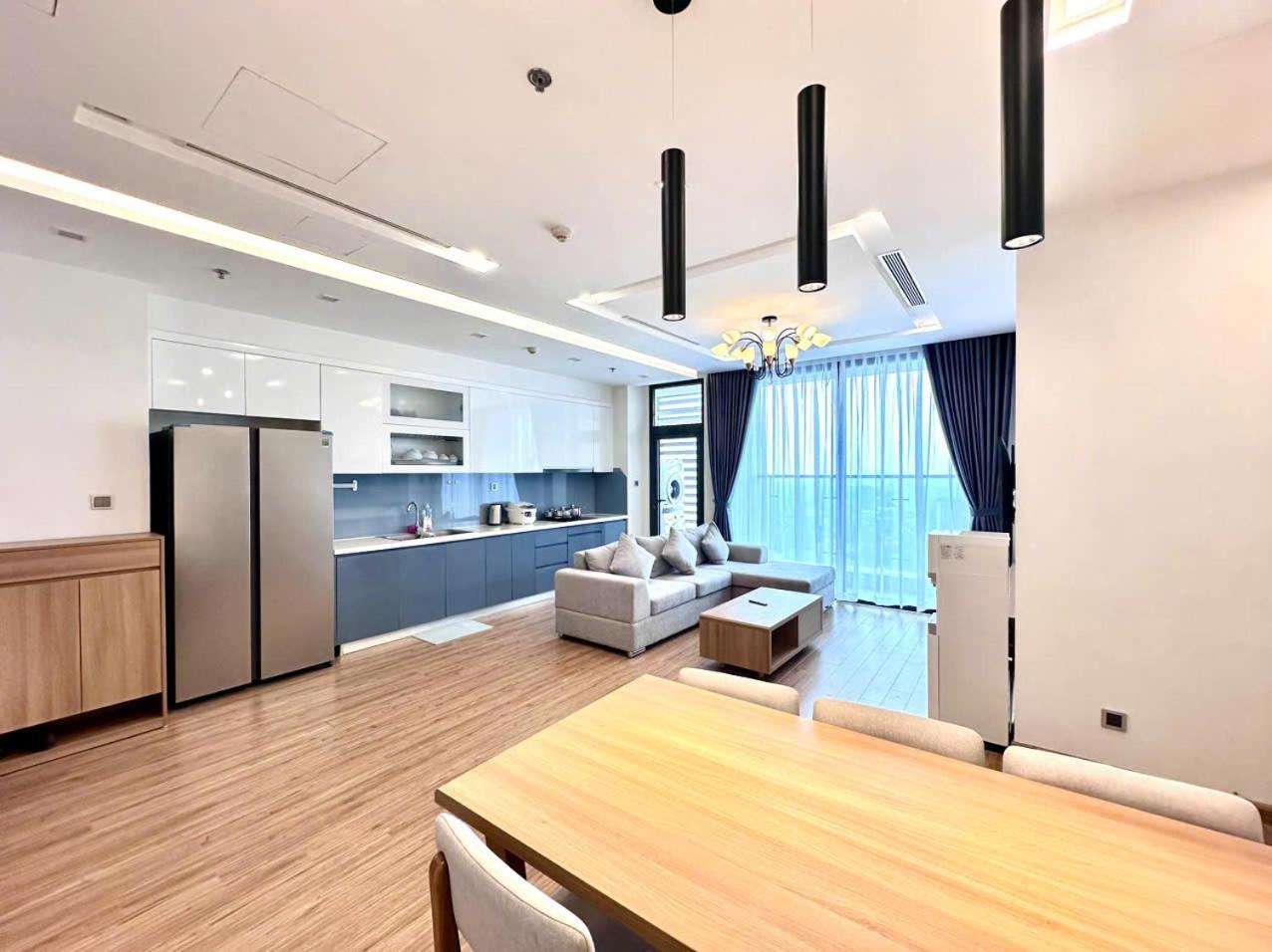 Luxury Apartment In Vinhomes Metropolis Hanoi Exterior photo