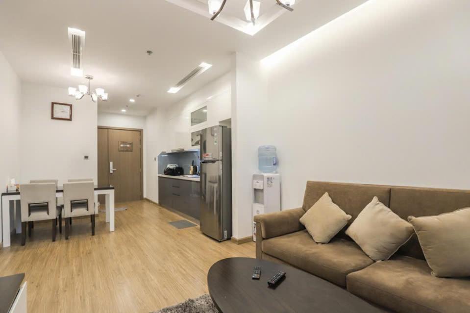 Luxury Apartment In Vinhomes Metropolis Hanoi Exterior photo